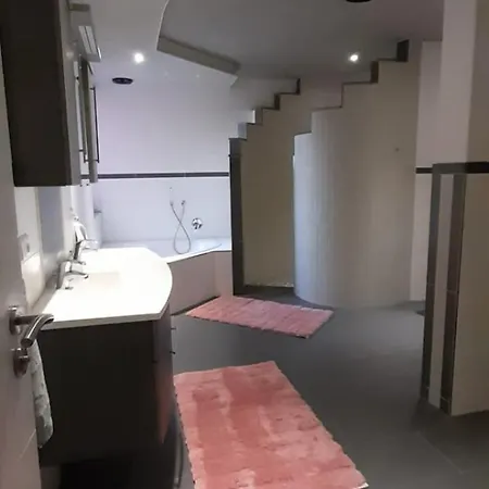 Fuer Bis Zu 10 Personen Apartment *